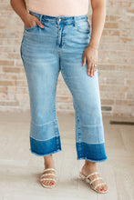 Load image into Gallery viewer, Judy Blue High Rise Wide Leg Crop Jeans in Medium Wash