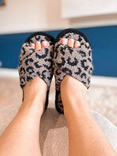Load image into Gallery viewer, Leopard Criss Cross Fuzzy Slippers
