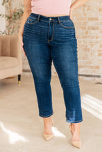 Load image into Gallery viewer, Judy Blue Mid Rise Vintage Cuffed Skinny Capri
