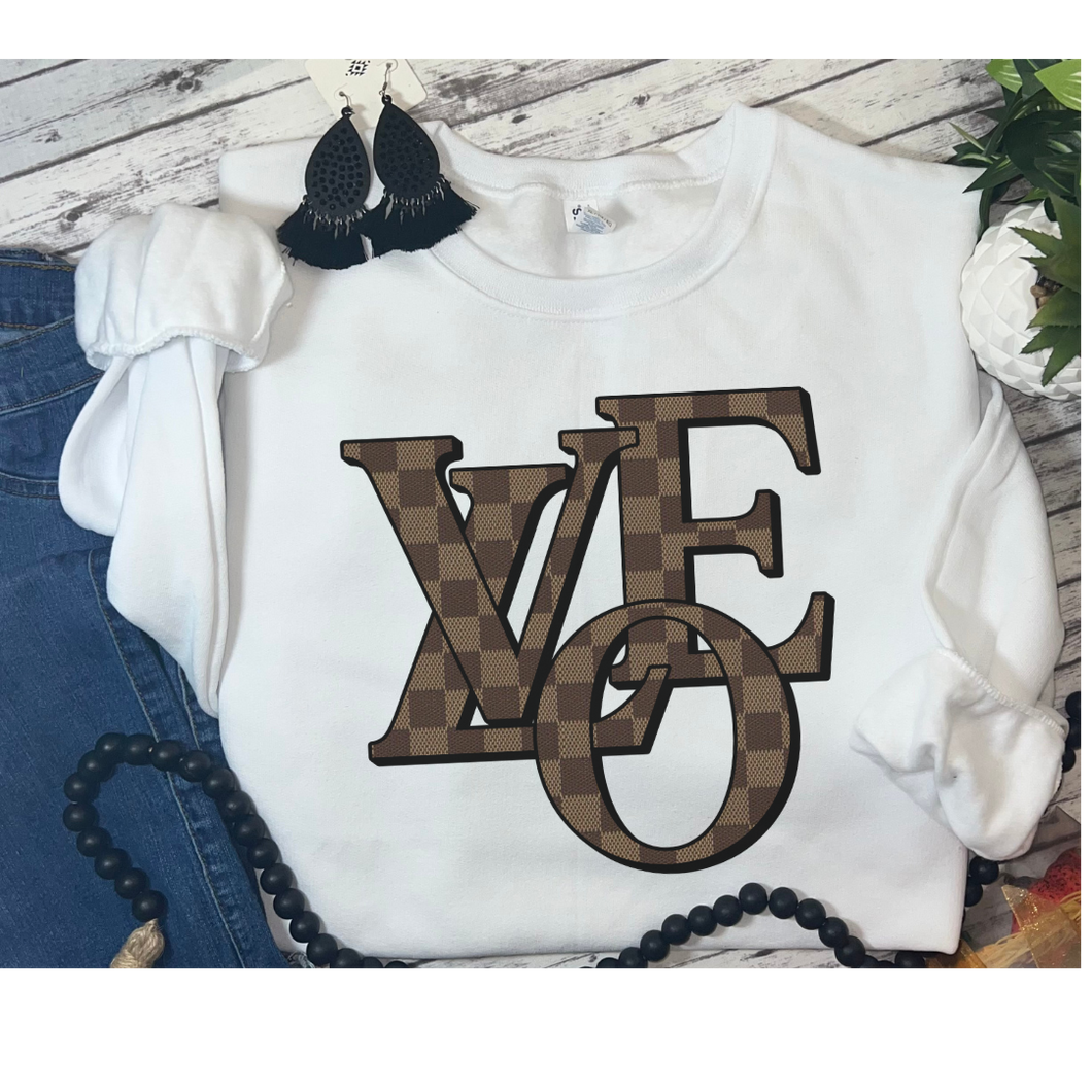 Love Brown T-shirt or Sweatshirt